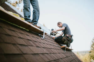 Local Roofers in National Library Of Medicine, MD